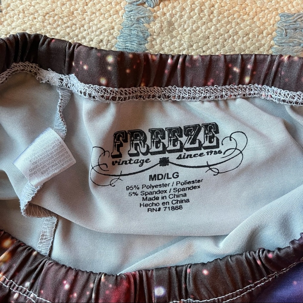 FREEZE | Women’s Vibrant Outerspace Galaxy Printed Leggings Size Medium-Large - Picture 7 of 7